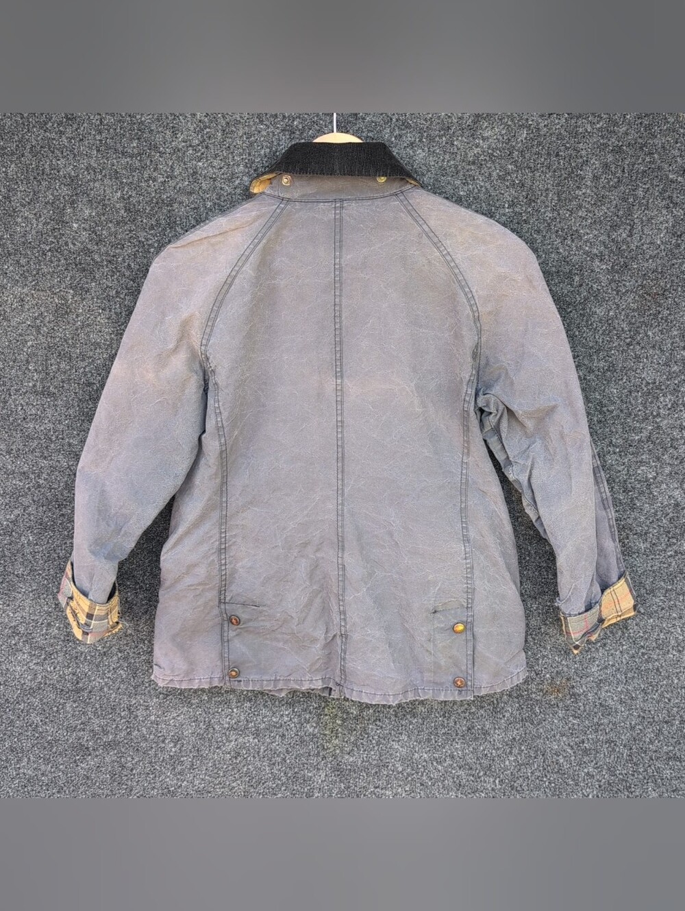 Barbour Beadnell Jacket Size 6 Gray Wax Tartan Plaid Corduroy Collar Faded Work - Picture 14 of 14